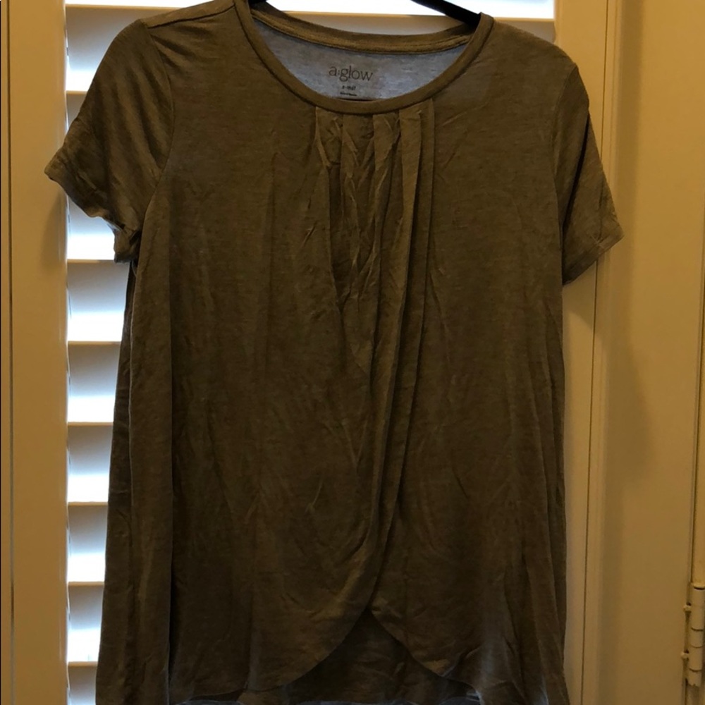 Short sleeve maternity nursing top. Never worn